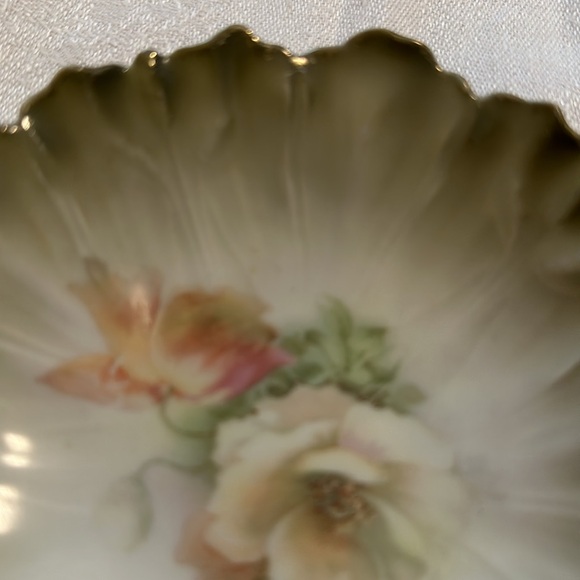 Vintage. Painted floral trinket dish. - Picture 7 of 7
